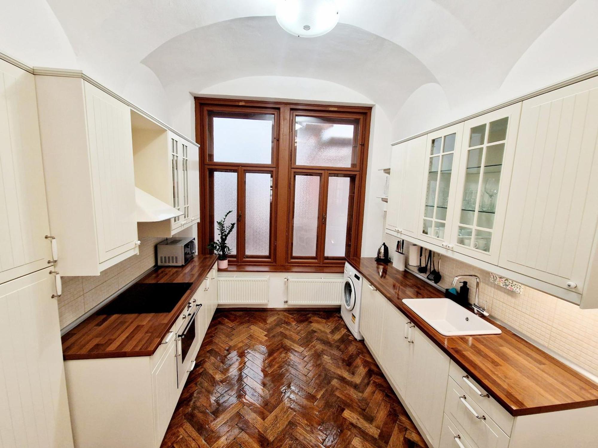 Marina Old Town Apartment Kosice Bagian luar foto